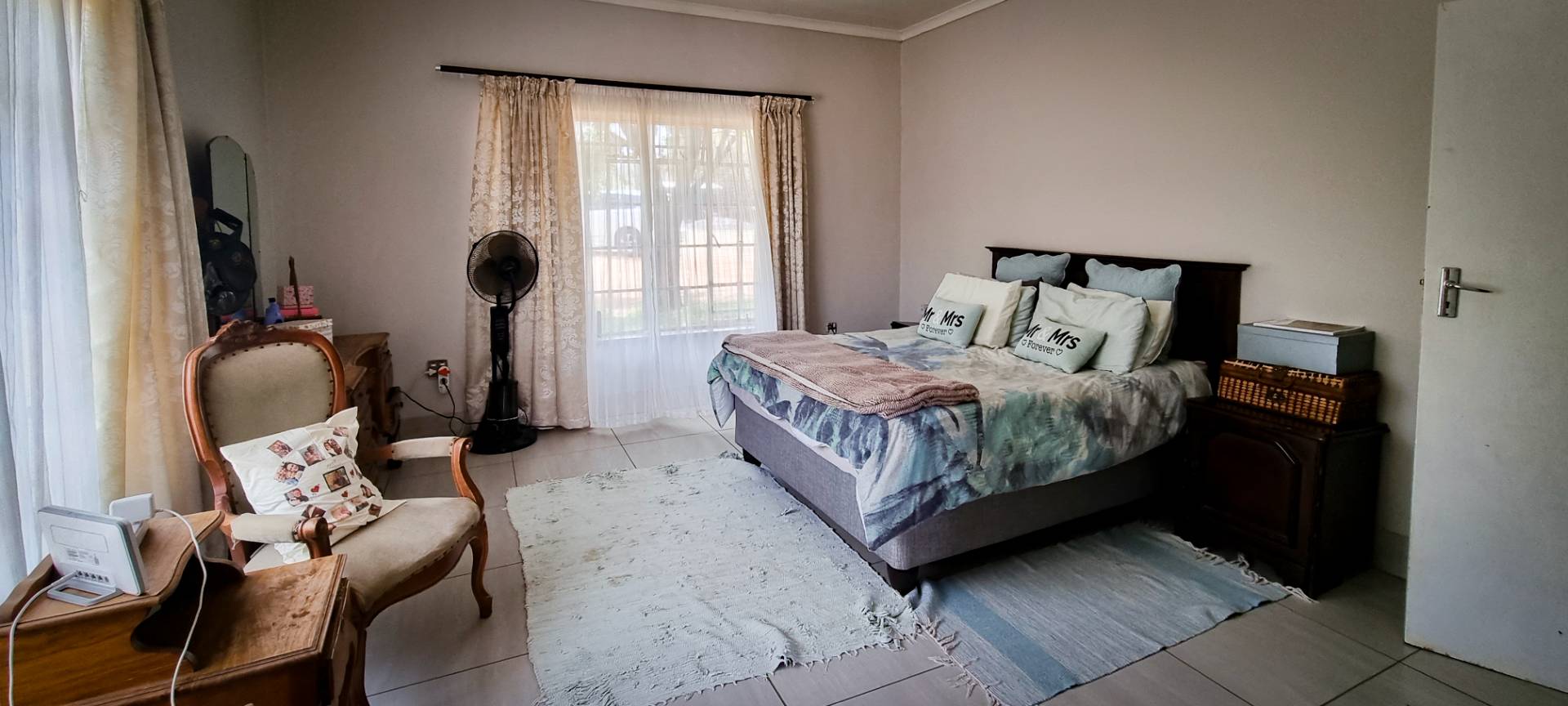 5 Bedroom Property for Sale in Hartbeespoort Rural North West